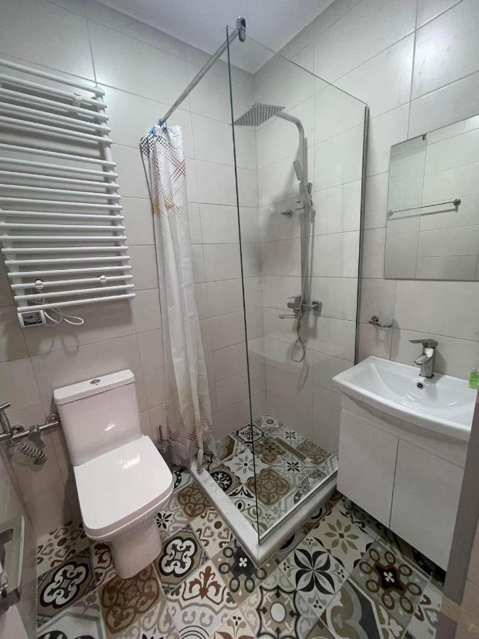 Flora Racha Villa Амбролаури Екстериор снимка